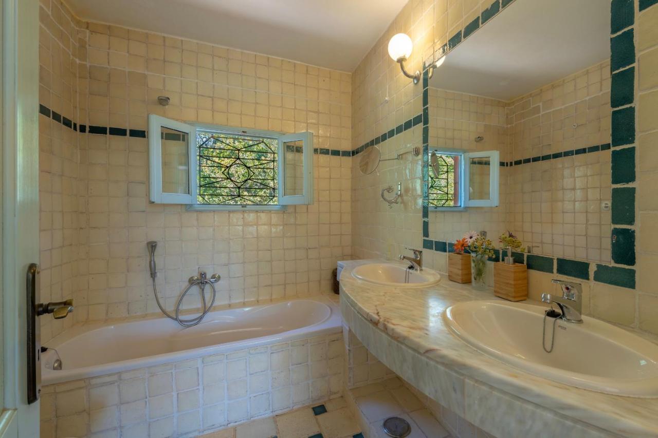 Morro Dos Anjos - Authentic Farmhouse With A View Just 3Km From Olhão Extérieur photo