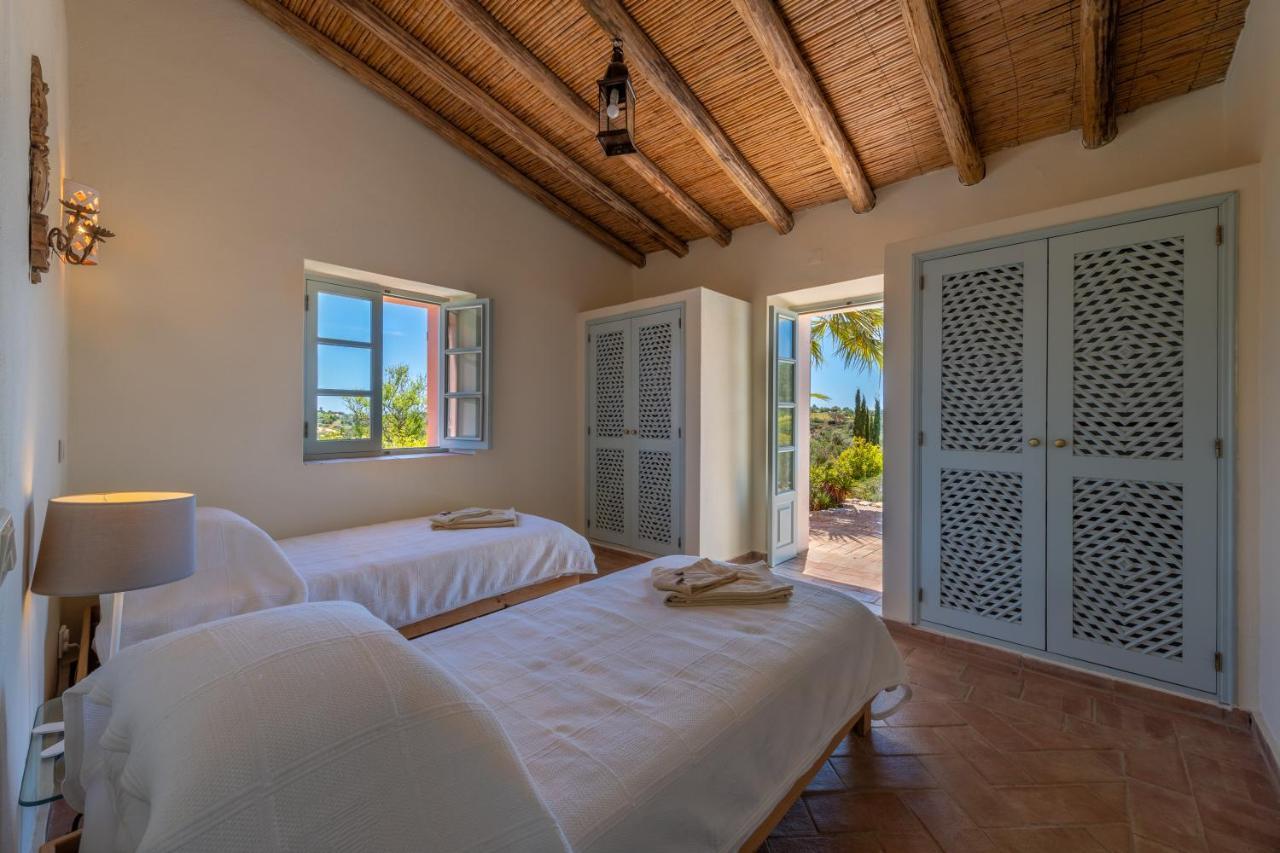 Morro Dos Anjos - Authentic Farmhouse With A View Just 3Km From Olhão Extérieur photo